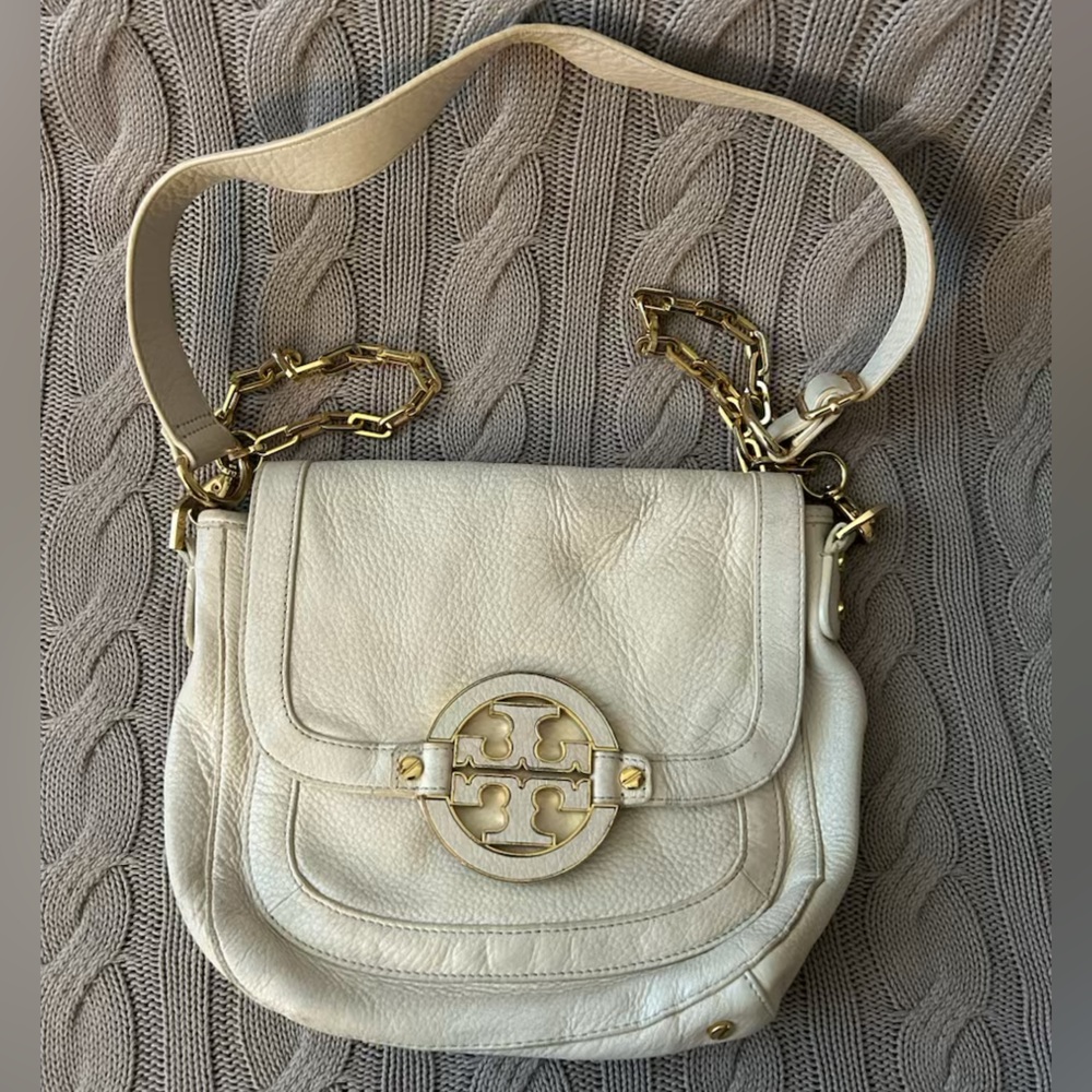 Elegant Cream Leather Shoulder Bag